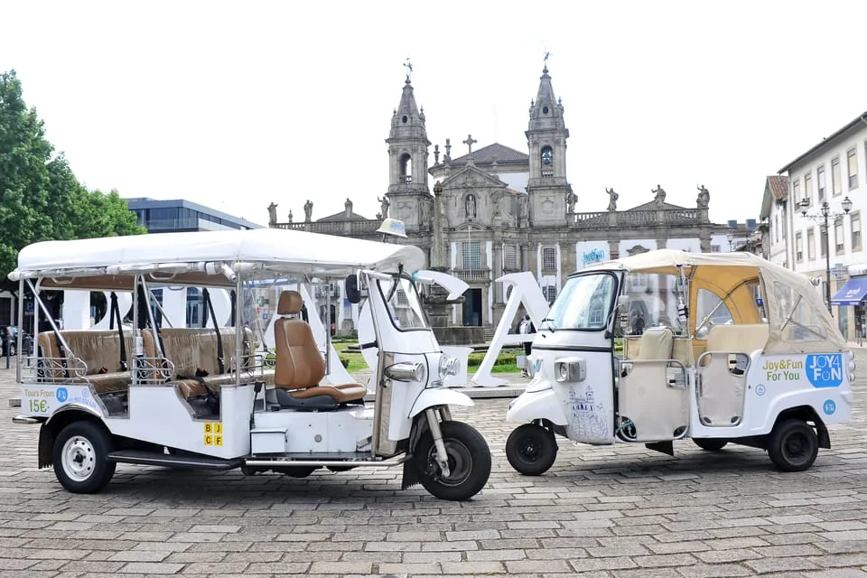 Braga tuk tuk city tour